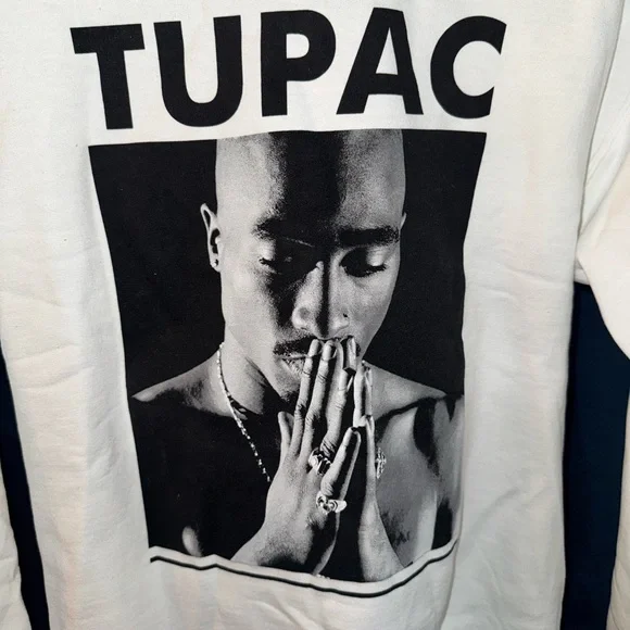 White Graphic Men's Sweater - Picture 3 of 7